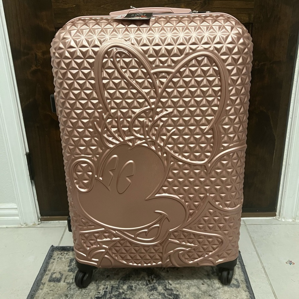 NWT DISNEY MINNIE MOUSE ROSE GOLD HARDSHELL LARGE 28” SUITCASE